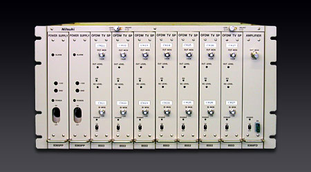 MODEL 8553: OFDM TVシグナルプロセッサ 写真:MODEL 8553: OFDM TVシグナルプロセッサ