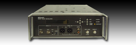 MODEL 8630: アナログ上りデジタル16QAM 変調器 MODEL 8630: アナログ上りデジタル16QAM 変調器