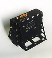 衛星搭載用低雑音増幅器(LNA)
